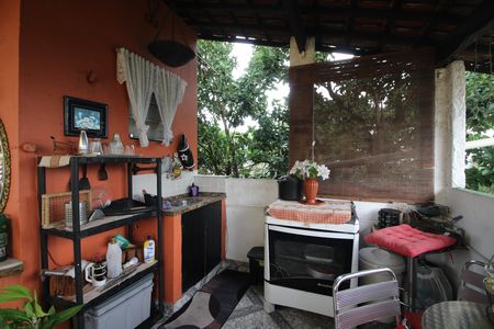 Casa para alugar com 100m², 2 quartos e 1 vagaTerraço