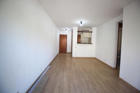 Sala de apartamento à venda com 3 quartos, 80m² em Jardim Ampliação, São Paulo