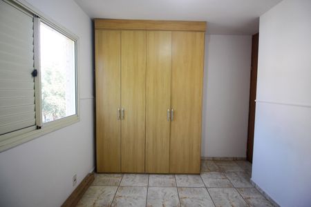 Apartamento à venda com 80m², 3 quartos e 2 vagasQuarto 1