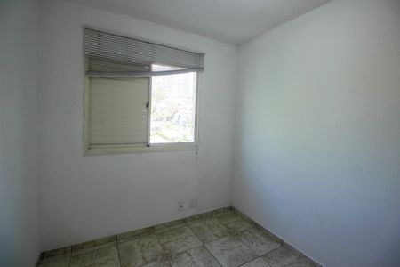 Apartamento à venda com 80m², 3 quartos e 2 vagasQuarto 2