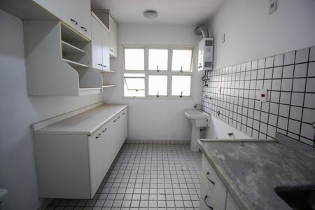 Apartamento à venda com 80m², 3 quartos e 2 vagasCozinha e Área de Serviço