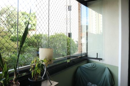 Apartamento à venda com 177m², 2 quartos e 3 vagasVaranda