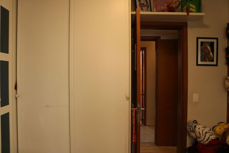 Apartamento à venda com 177m², 2 quartos e 3 vagasQuarto 2