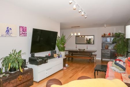 Sala de apartamento à venda com 4 quartos, 177m² em Vila Anglo Brasileira, São Paulo