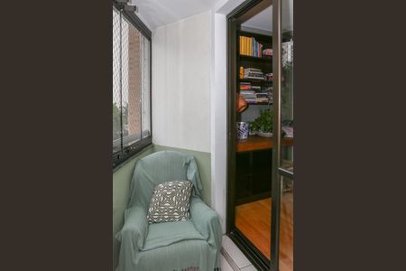 Apartamento à venda com 177m², 4 quartos e 3 vagasEscritório