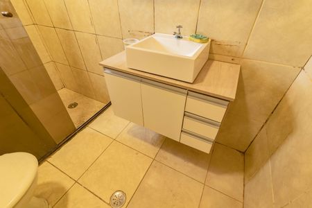 Casa para alugar com 80m², 3 quartos e sem vagaBanheiro