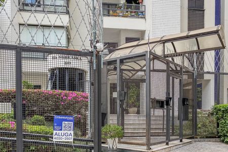 placa de apartamento para alugar com 2 quartos, 70m² em Vila Suzana, São Paulo