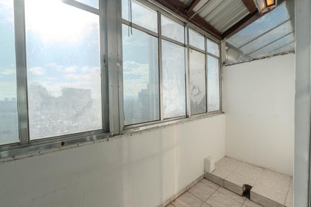 Studio à venda com 42m², 1 quarto e sem vagaSacada