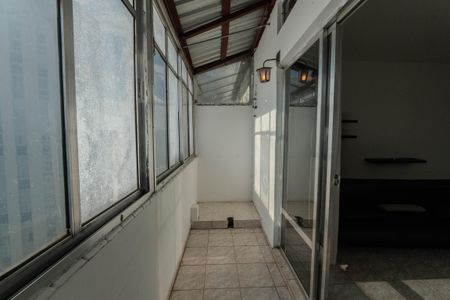 Studio à venda com 42m², 1 quarto e sem vagaSacada