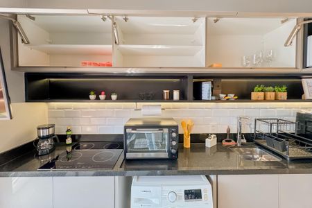 Studio à venda com 33m², 1 quarto e 1 vagaCozinha - Armários