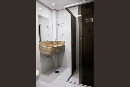 Apartamento à venda com 84m², 2 quartos e 1 vaga Apartamento à venda com 84m², 2 quartos e 1 vagaBanheiro