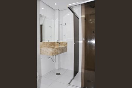 Apartamento à venda com 84m², 2 quartos e 1 vaga Apartamento à venda com 84m², 2 quartos e 1 vagaBanheiro