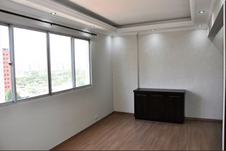 Apartamento à venda com 84m², 2 quartos e 1 vaga Apartamento à venda com 84m², 2 quartos e 1 vagaSala
