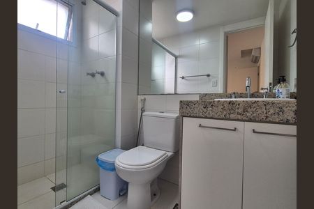Apartamento para alugar com 80m², 2 quartos e 1 vaga Apartamento para alugar com 80m², 2 quartos e 1 vagaBanheiro da Suíte 2