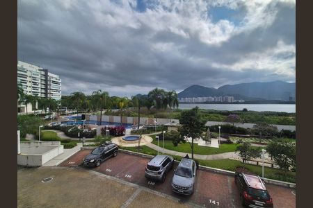Apartamento para alugar com 80m², 2 quartos e 1 vaga Apartamento para alugar com 80m², 2 quartos e 1 vagaVista