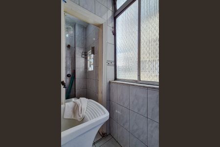 Apartamento à venda com 81m², 2 quartos e sem vaga Apartamento à venda com 81m², 2 quartos e sem vagaÁrea de Serviço