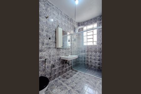 Apartamento à venda com 81m², 2 quartos e sem vaga Apartamento à venda com 81m², 2 quartos e sem vagaBanheiro Social