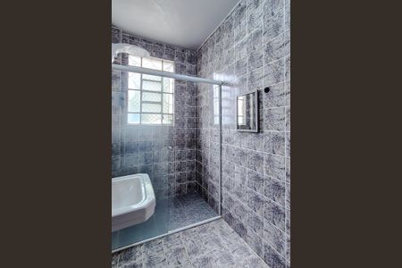 Apartamento à venda com 81m², 2 quartos e sem vaga Apartamento à venda com 81m², 2 quartos e sem vagaBanheiro Social