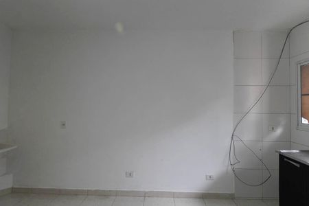 Cozinha de kitnet/studio para alugar com 1 quarto, 25m² em Jardim Independência, São Paulo