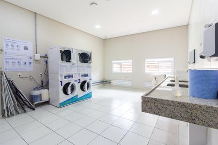 Studio à venda com 32m², 1 quarto e 1 vagaÁrea comum - Lavanderia