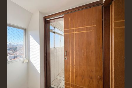 Quarto de Serviço de apartamento para alugar com 2 quartos, 58m² em Vila Amélia, São Paulo