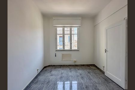 Apartamento para alugar com 77m², 3 quartos e sem vagaQuarto 2