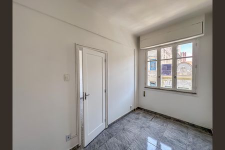 Apartamento para alugar com 77m², 3 quartos e sem vagaQuarto 1