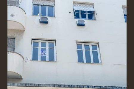 Apartamento para alugar com 77m², 3 quartos e sem vagaFachada