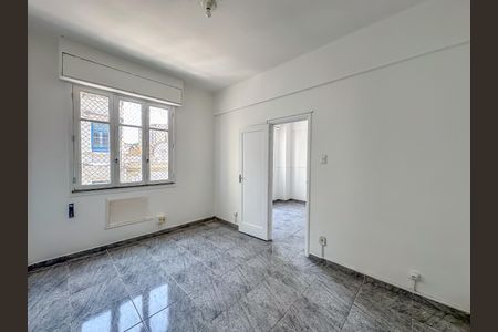 Apartamento para alugar com 77m², 3 quartos e sem vagaQuarto 2