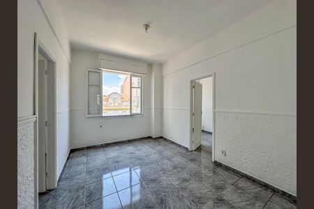 Sala de apartamento para alugar com 3 quartos, 77m² em Centro, Rio de Janeiro