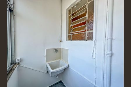 Apartamento para alugar com 77m², 3 quartos e sem vagaÁrea de Serviço