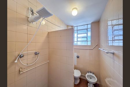 Apartamento para alugar com 77m², 3 quartos e sem vagaBanheiro