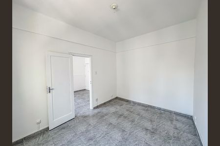 Apartamento para alugar com 77m², 3 quartos e sem vagaQuarto 2