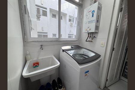 Apartamento à venda com 83m², 3 quartos e 2 vagasÁrea de Serviço