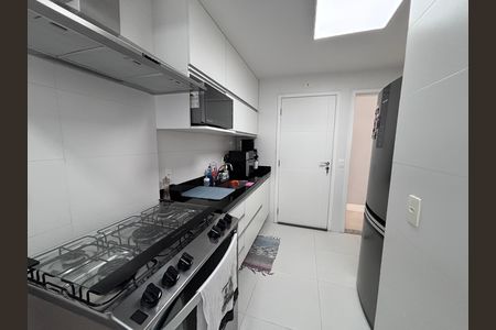 Apartamento à venda com 83m², 3 quartos e 2 vagasCozinha