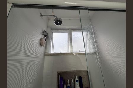 Apartamento à venda com 83m², 3 quartos e 2 vagasBanheiro da Suíte
