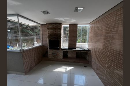 Apartamento à venda com 76m², 3 quartos e 2 vagasÁrea comum - Churrasqueira