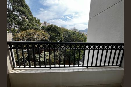Apartamento à venda com 76m², 3 quartos e 2 vagasQuarto Suíte Varanda