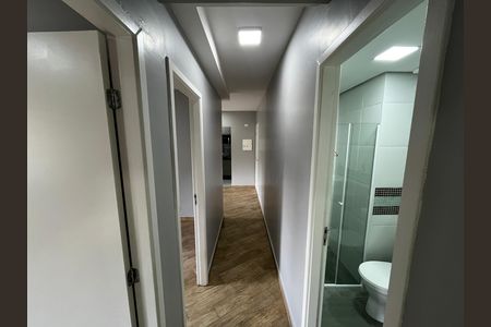 Apartamento à venda com 76m², 3 quartos e 2 vagasCorredor