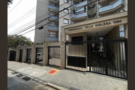 Apartamento à venda com 76m², 3 quartos e 2 vagasFachada