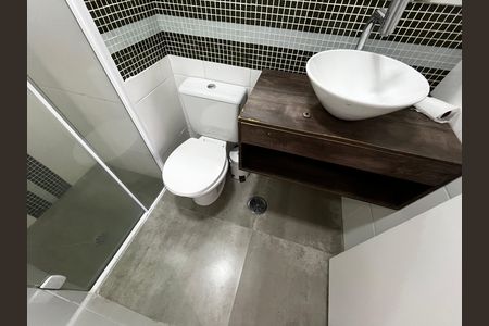 Apartamento à venda com 76m², 3 quartos e 2 vagasBanheiro