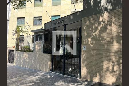 Apartamento à venda com 120m², 3 quartos e 1 vaga Apartamento à venda com 120m², 3 quartos e 1 vagaFachada