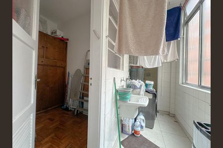 Apartamento à venda com 120m², 3 quartos e 1 vaga Apartamento à venda com 120m², 3 quartos e 1 vagaÁrea de Serviço