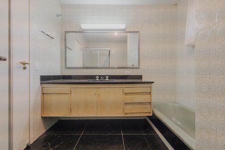 Apartamento para alugar com 161m², 3 quartos e 1 vagaBanheiro