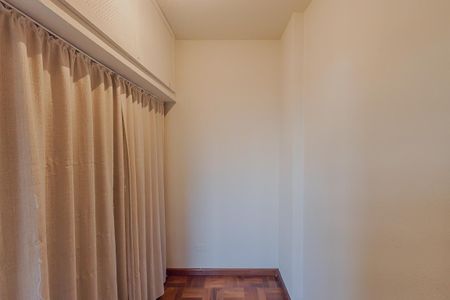 Apartamento para alugar com 161m², 3 quartos e 1 vagaQuarto de Serviço