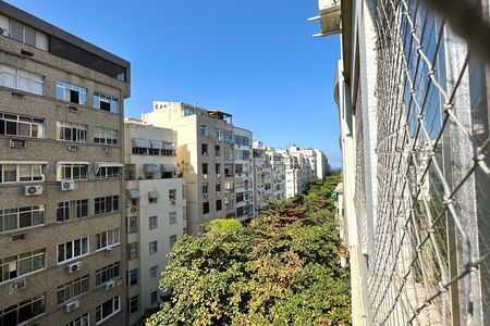 Vista da Suíte de apartamento para alugar com 2 quartos, 80m² em Copacabana, Rio de Janeiro