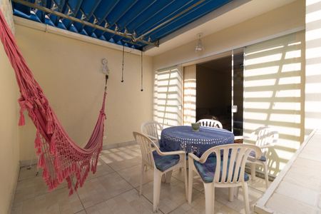 Apartamento para alugar com 130m², 2 quartos e 1 vagaVaranda da Sala