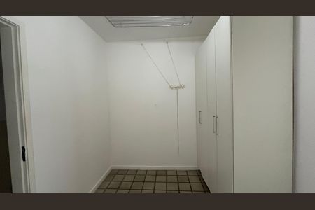 Apartamento para alugar com 108m², 3 quartos e 2 vagas Apartamento para alugar com 108m², 3 quartos e 2 vagasQuarto de Serviço