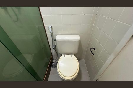 Apartamento para alugar com 108m², 3 quartos e 2 vagas Apartamento para alugar com 108m², 3 quartos e 2 vagasBanheiro social