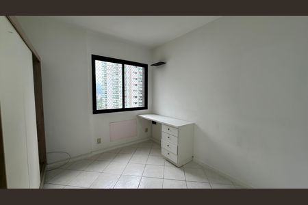 Apartamento para alugar com 108m², 3 quartos e 2 vagas Apartamento para alugar com 108m², 3 quartos e 2 vagasQuarto 2